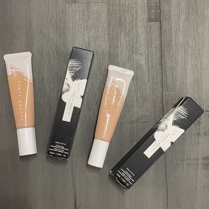 Bundle of 2 Fenty Pro Flit’r hydrating long wear foundation